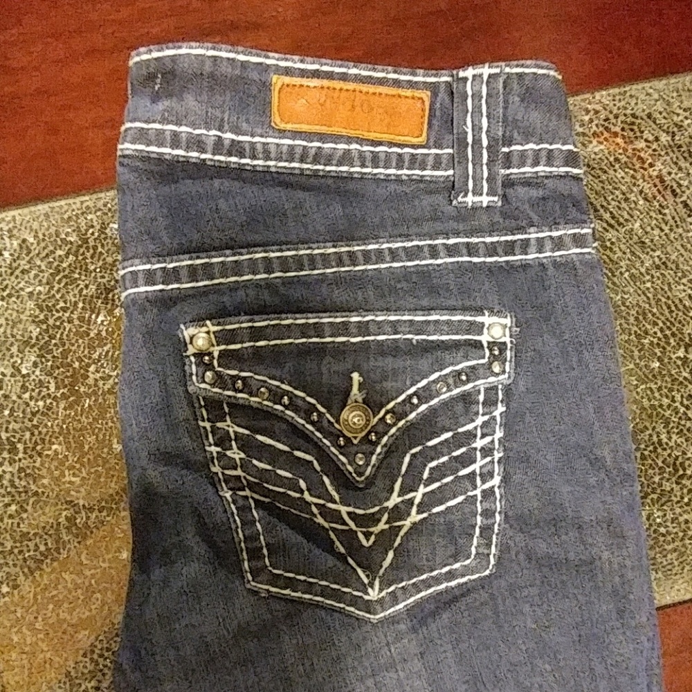 Size 13 Vigoss Capri